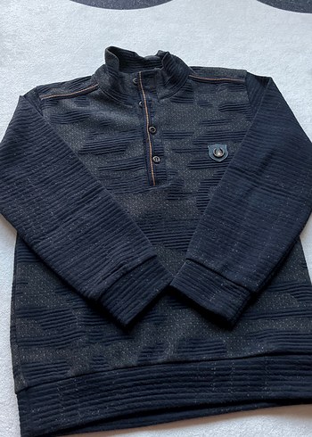 Düğmeli Desenli Erkek Çocuk Yarım Balıkçı Yaka Sweatshirt