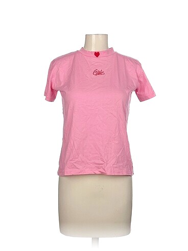 Trendyol & Milla T-shirt %70 İndirimli.