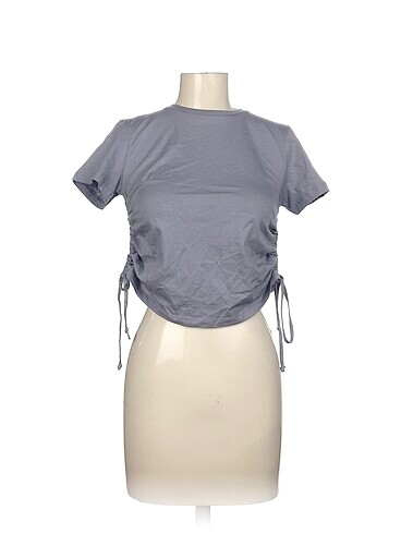 Trendyol & Milla T-shirt %70 İndirimli.