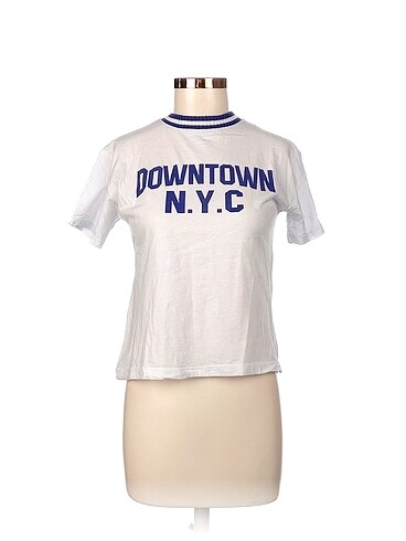 Diğer T-shirt %70 İndirimli.