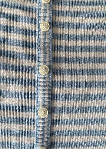 Gri Düğmeli Triko Hırka - Görsel 3