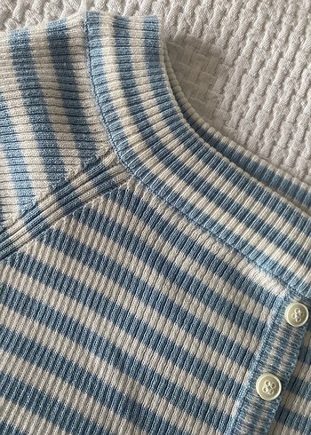 Gri Düğmeli Triko Hırka - Görsel 5