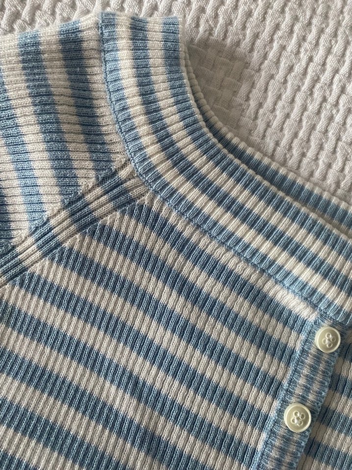 Gri Düğmeli Triko Hırka - Görsel 5