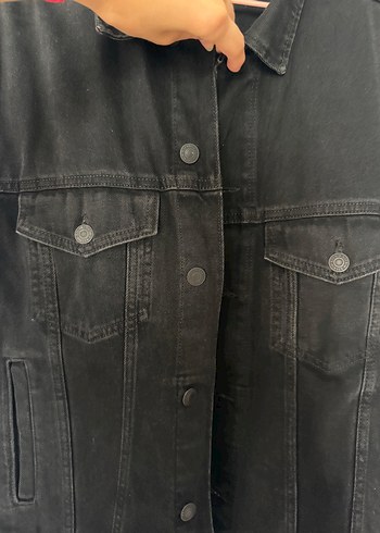 m Beden siyah Renk Siyah Düğmeli Post Malone Detaylı Erkek Denim Ceket
