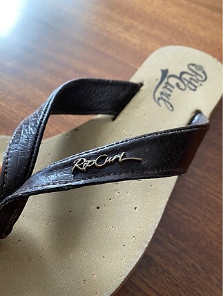 37,5 Beden beyaz Renk Ripcurl ithal terlik