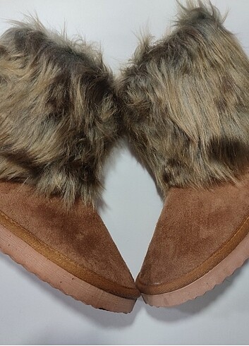 UGG bot
