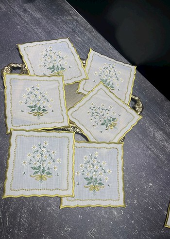 6 kişilik Nakışlı Vintage Beyaz sarı simli Amerikan Servis takım - Görsel 3