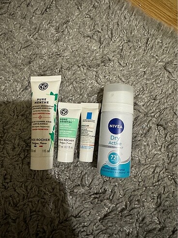 Yves rocher set