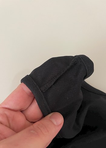 Siyah V Yakalı crop defoludur ona göre alım yapınız - Görsel 2