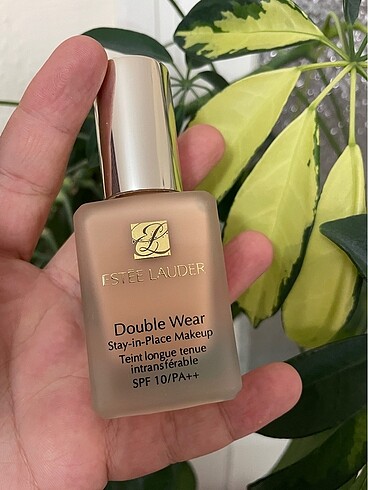 Estee Lauder Fontaden