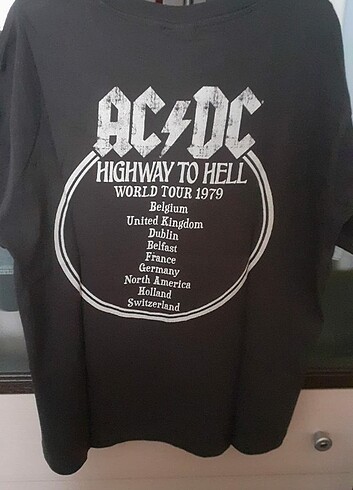 H&M AcDc t-shirt