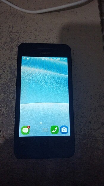 Asus telefon