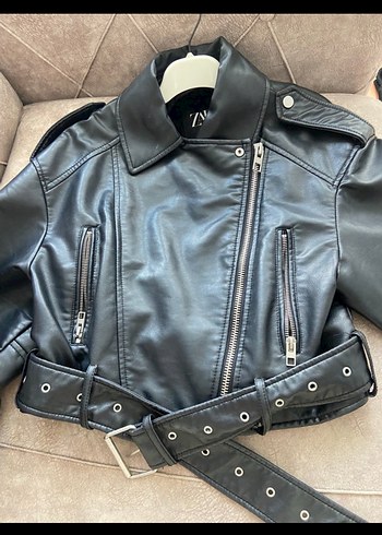 xs Beden Zara Kadın Siyah Deri Kemerli Biker Ceket