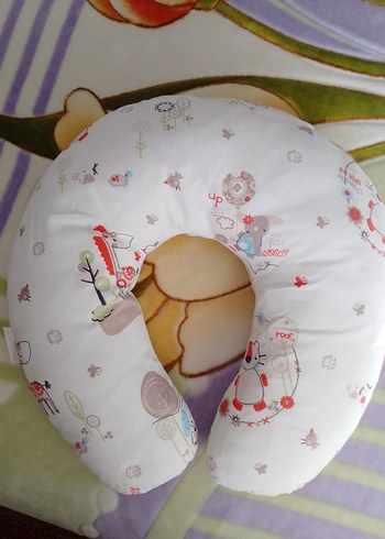 Emzirme ve Hamile Yastığı - Görsel 2