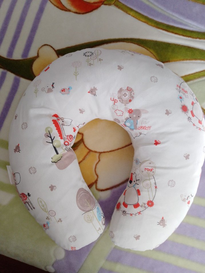 Emzirme ve Hamile Yastığı - Görsel 2