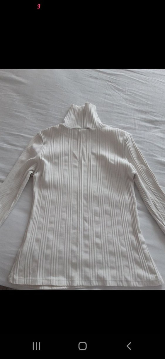 kiz cocuk Beyaz Pliseli Boğazlı Triko - Görsel 3