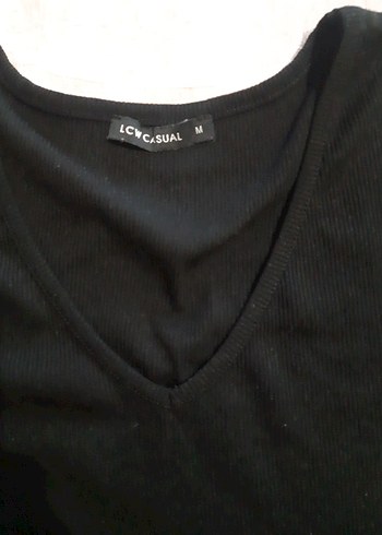 Siyah V Yaka Kadın Tişört - Görsel 3