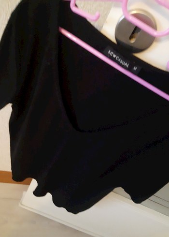 Siyah V Yaka Kadın Tişört - Görsel 7