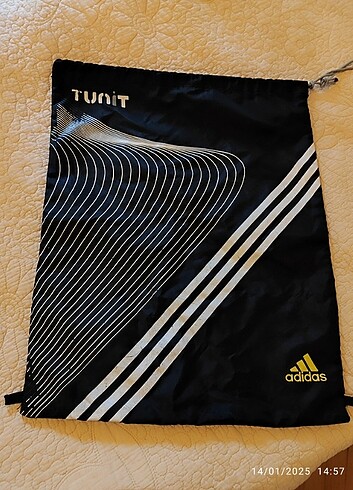 Adidas spor çantası