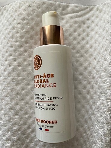 Yves Rocher Yves Rocher leke ve yaşlanma karşıtı bitkisel kök hücre bakımı a