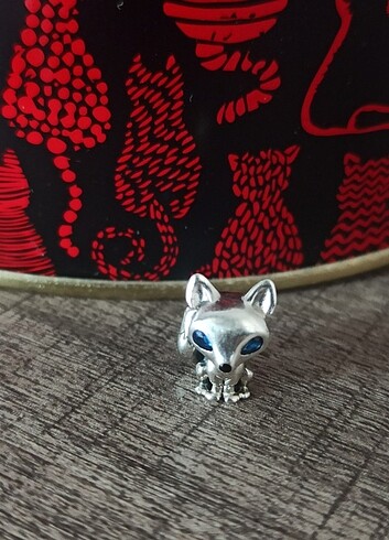 Tilki Charm 