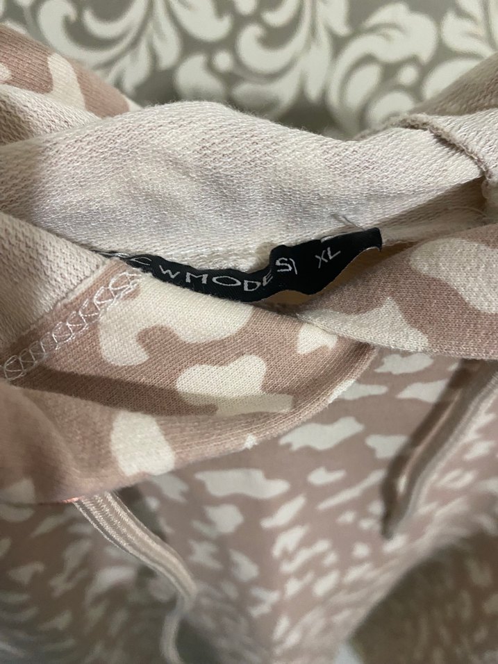 Kadın Bej Kapüşonlu Uzun Kollu Salaş Sweatshirt - Görsel 4