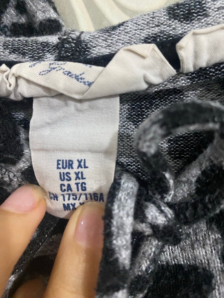 Gri Leopar Desenli Kapüşonlu Kadın Sweatshirt - Görsel 5