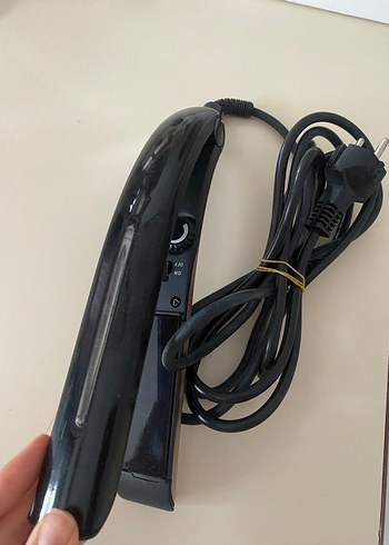 Siyah arzum Saç Düzleştirici - Görsel 2