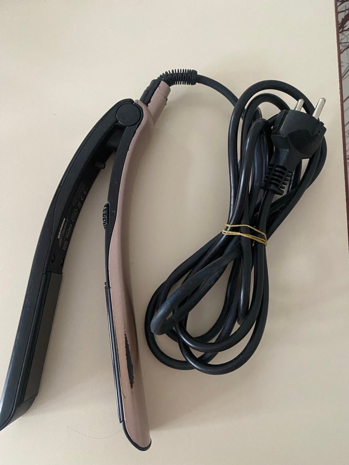 Siyah arzum Saç Düzleştirici - Görsel 3