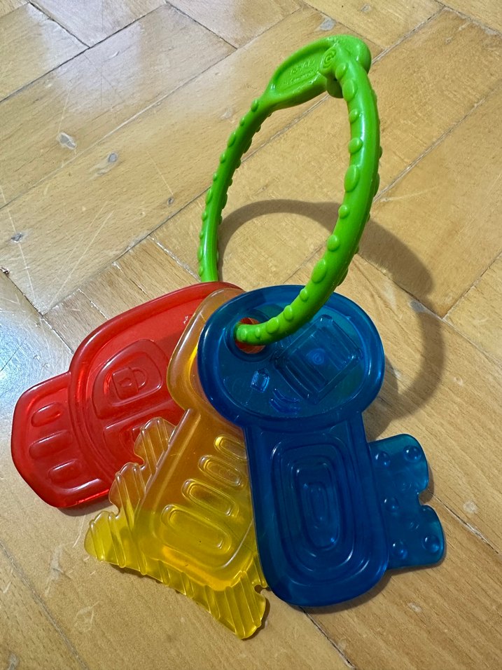 Çok Renkli Diş Kaşıyıcı ve Çıngırak Seti - Görsel 3