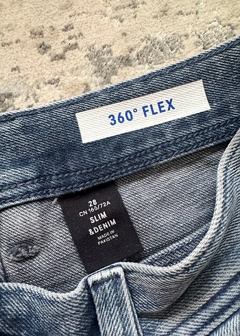 H&M Yırtık Detaylı Erkek Slim Fit Kot Pantolon - Görsel 2