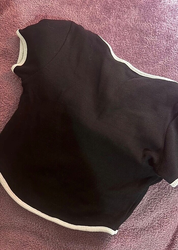 Siyah tişört - Görsel 2