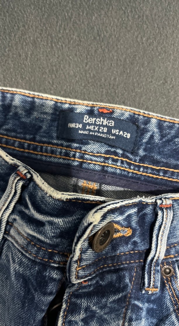 Erkek Mavi Yırtık Kot Şort - Görsel 2