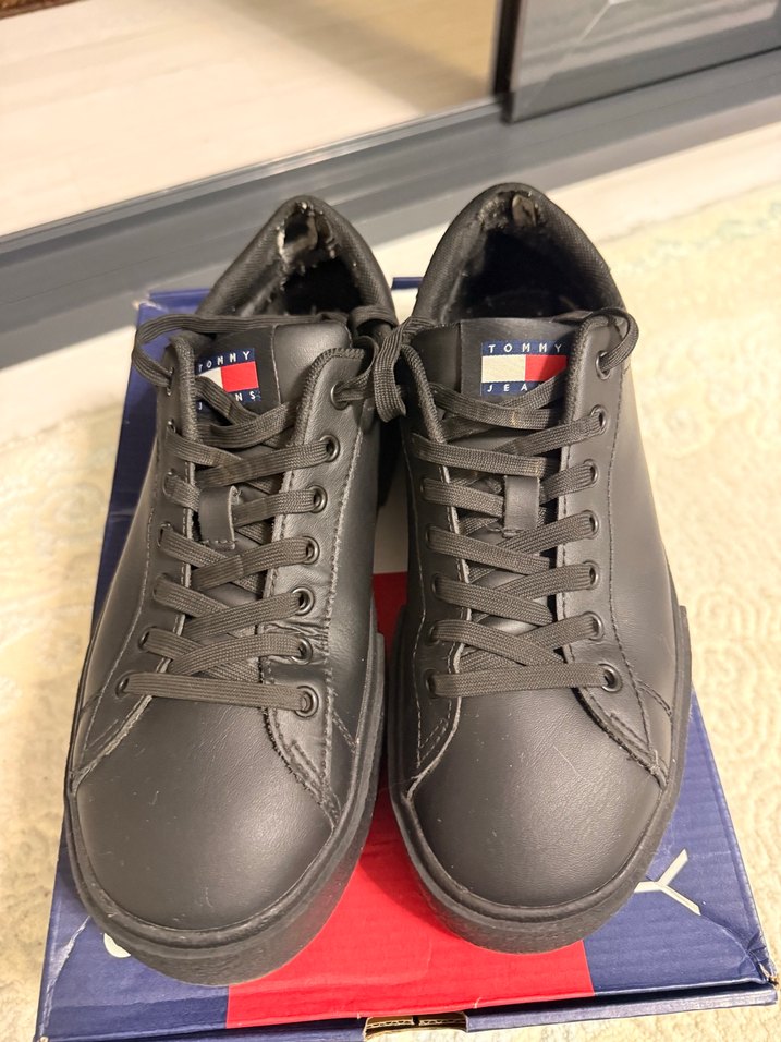 Spor Ayakkabı - Görsel 2