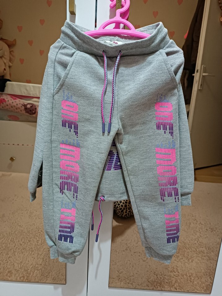 Gri Kapüşonlu Kız Sweatshirt takım - Görsel 2