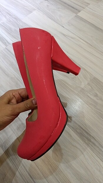 Topuklu ayakkabı - Görsel 2