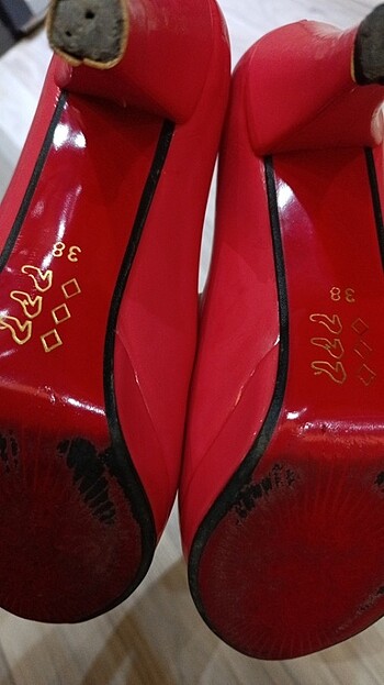 Topuklu ayakkabı - Görsel 3