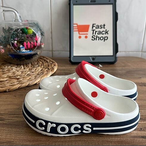 38 Beden İthal Crocs | Konforun En StilHali