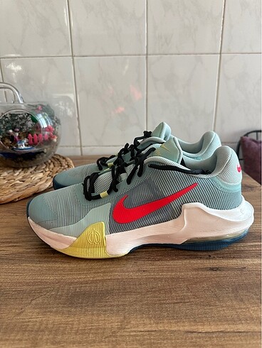 Nike Yesil Erkek Basketbol Ayakkabisi