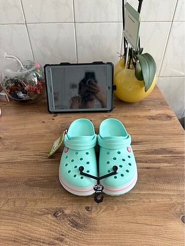39 Beden İthal Crocs | Konforun En StilHali