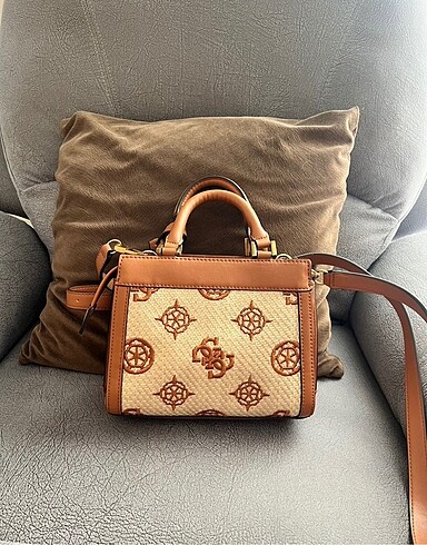 Guess Guess çanta