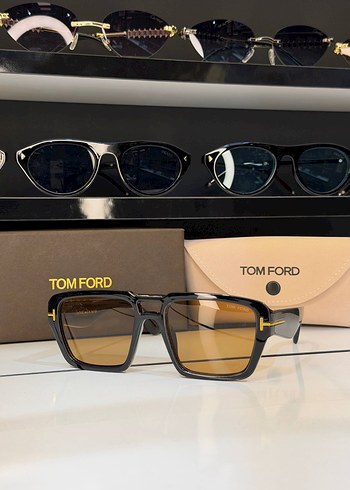 Tom Ford Gunes Gozlugu
