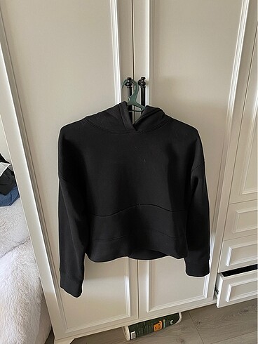 Kısa sweatshirt