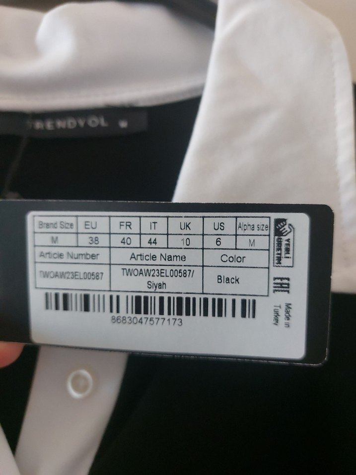 Siyah Uzun Kadın elbise Beyaz Yaka Detaylı - Görsel 5