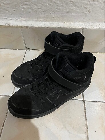 Nike nike siyah bilekli ayakkabı