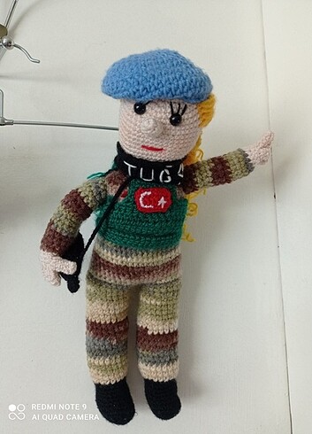 Beden Amigurumi asker bebekler oyuncak