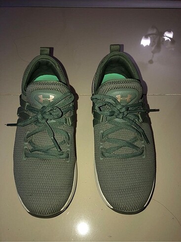 Under armour ayakkabı
