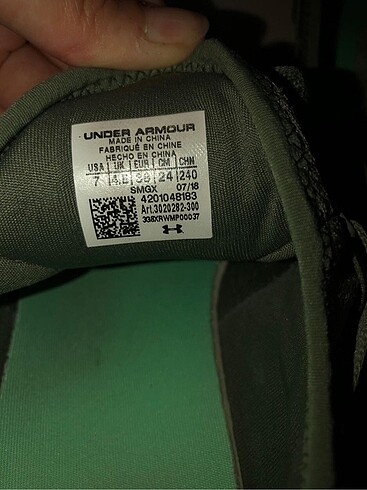 37 Beden haki Renk Under armour ayakkabı