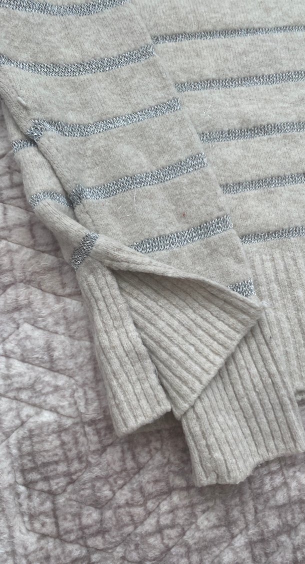 Bej Çizgili Kadın Triko Kazak - Görsel 2