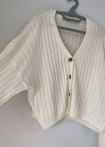 Kadın Beyaz Yün Uzun Kollu Yüksek Yaka Kazak - Görsel 3